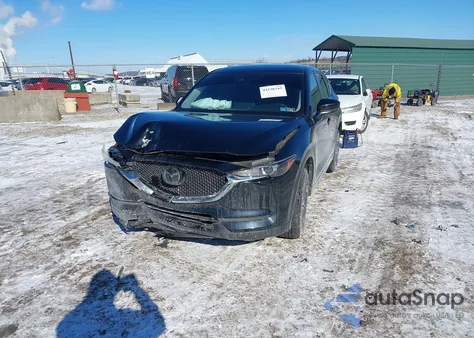 2021 Mazda Cx-5 Sport z USA, uszkodzony, nr VIN JM3KFBBM6M1350260
